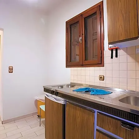 Szálloda Pefkos & 3*